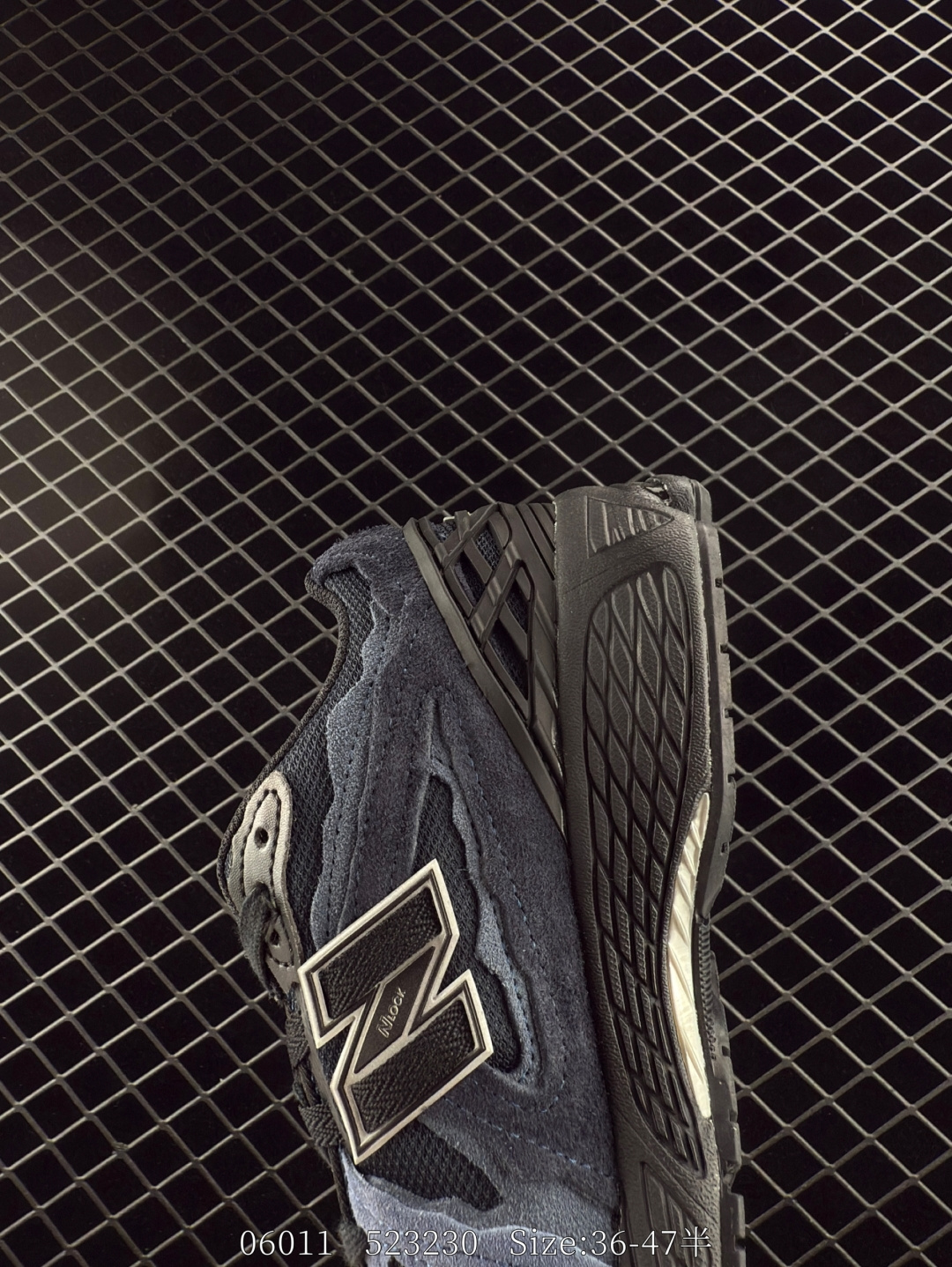 New Balance M1906